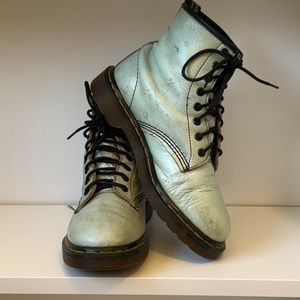 Vintage Dr Martens boots